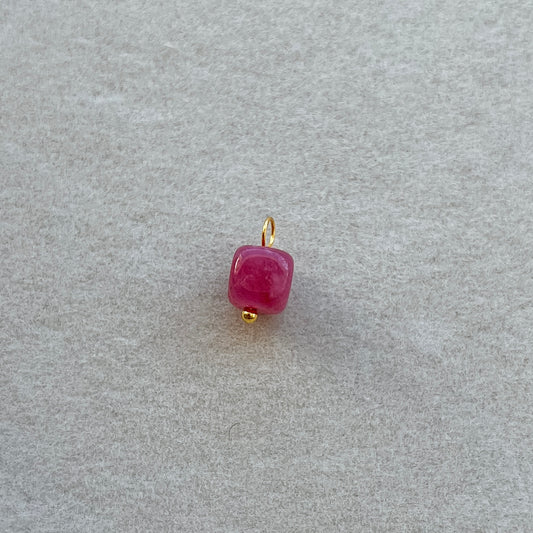 Small gold pink gem