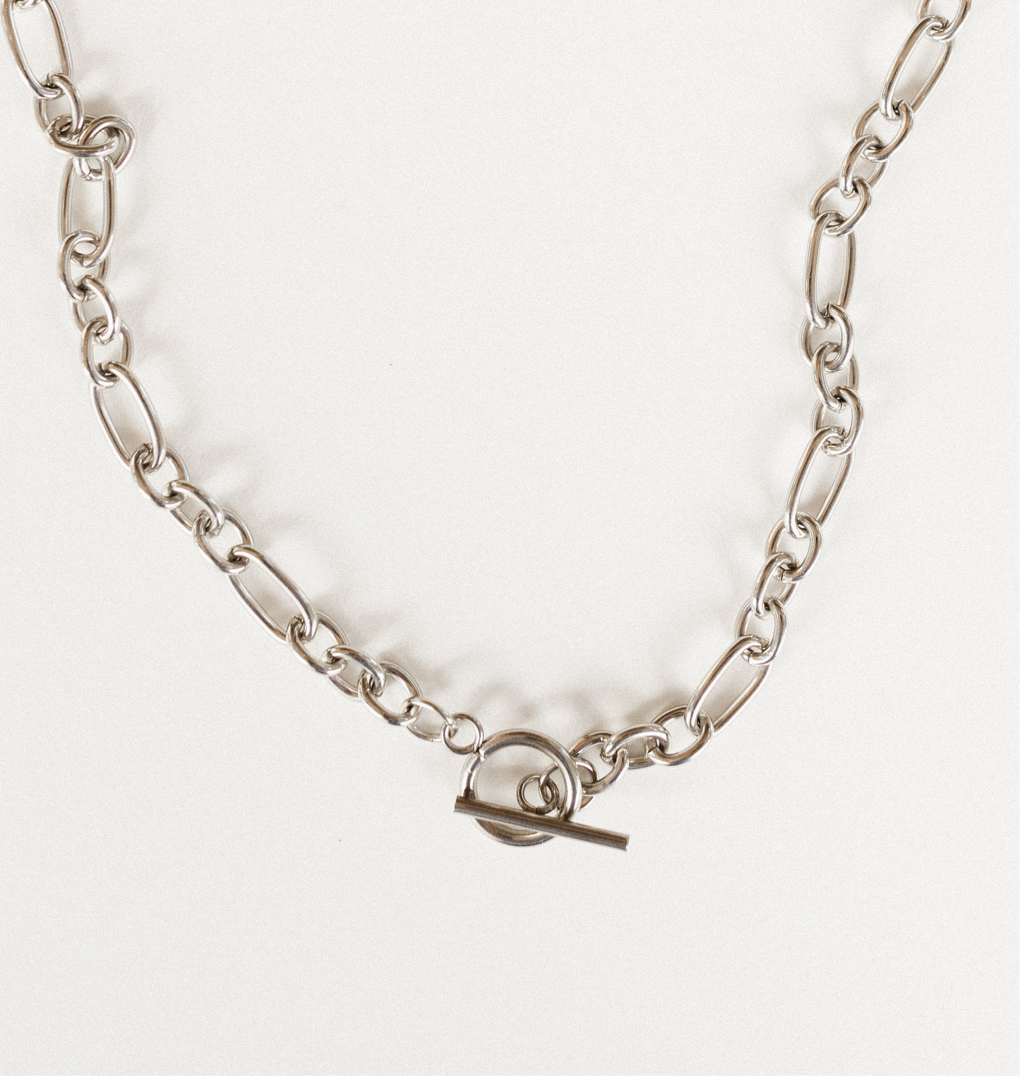 Silver chunky figaro toggle clasp necklace