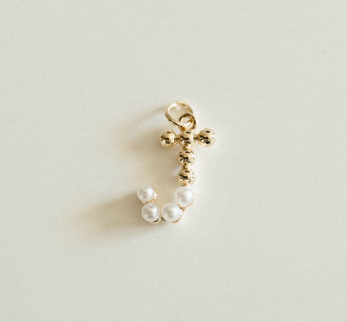 Pearl & gold letters A-Z