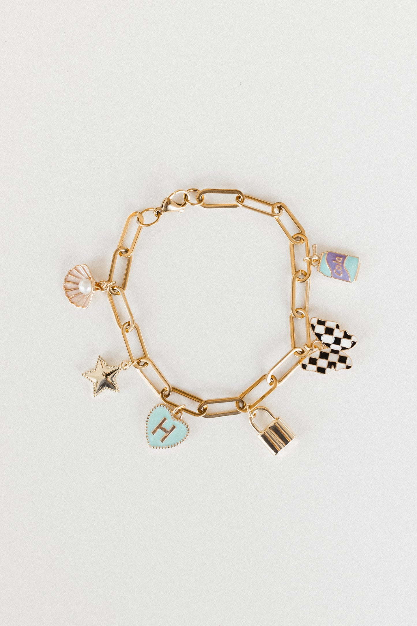 Chunky gold bracelet