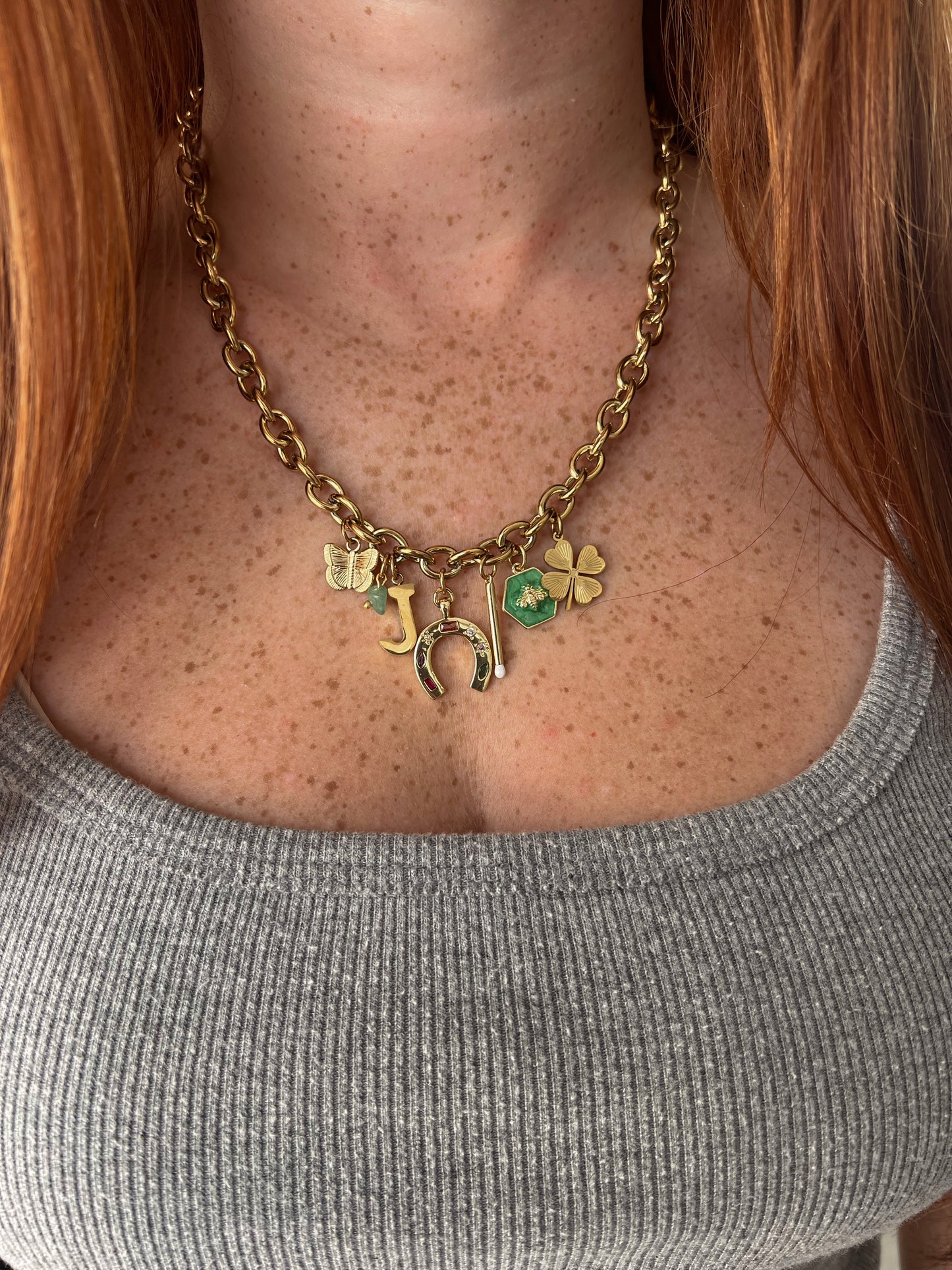 Gold chunky oval rolo necklace