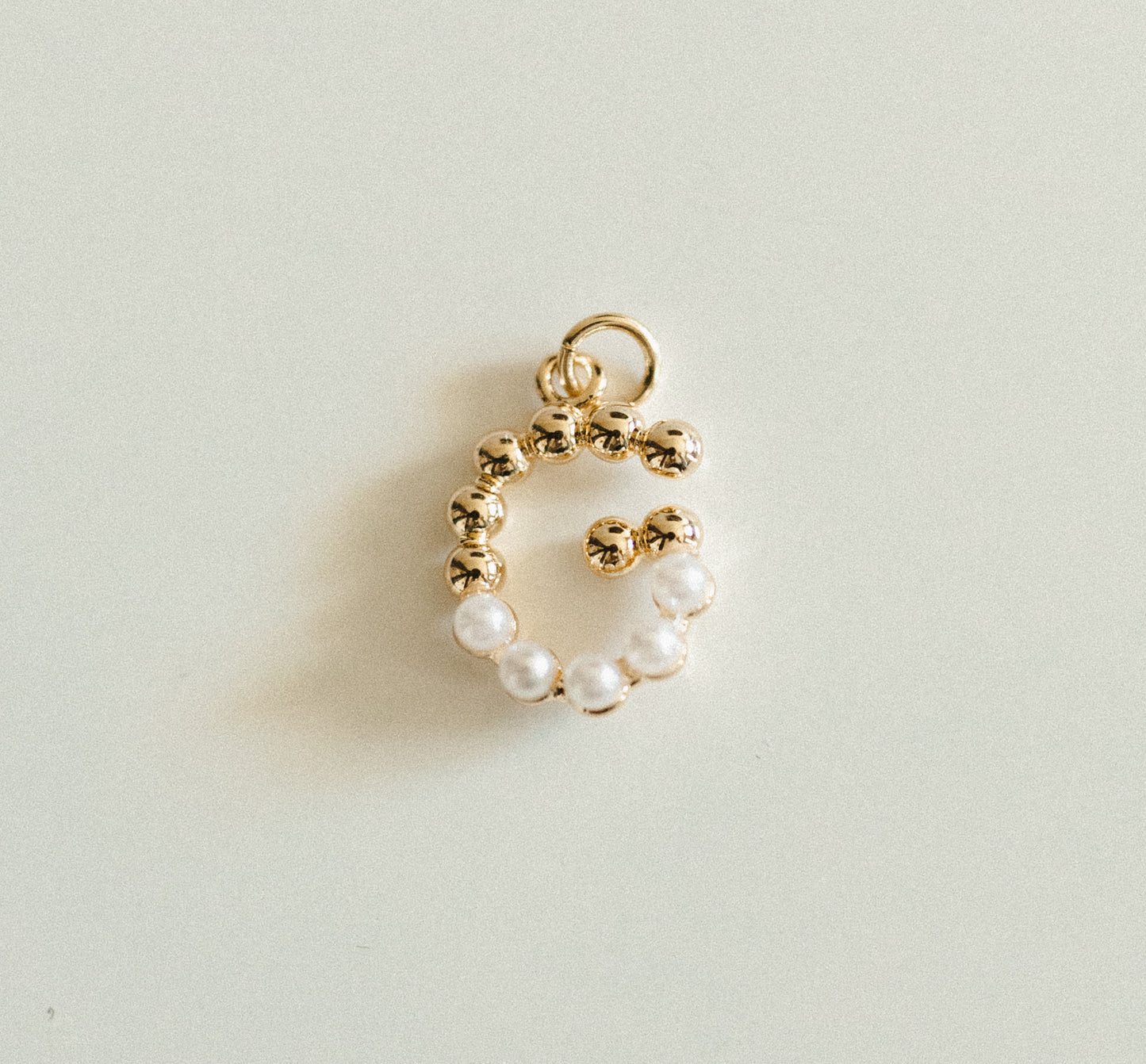 Pearl & gold letters A-Z