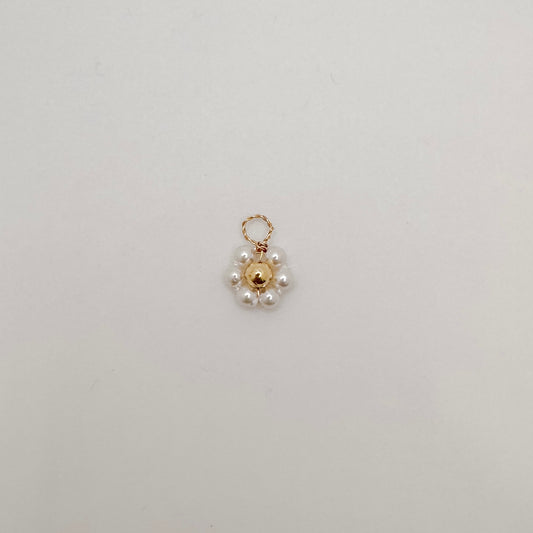 Small gold pearl flower