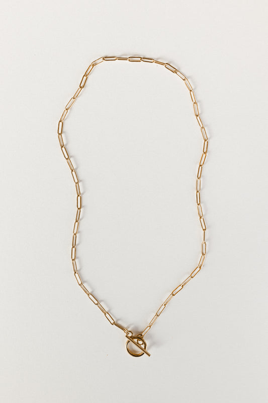 Gold paperclip toggle clasp necklace