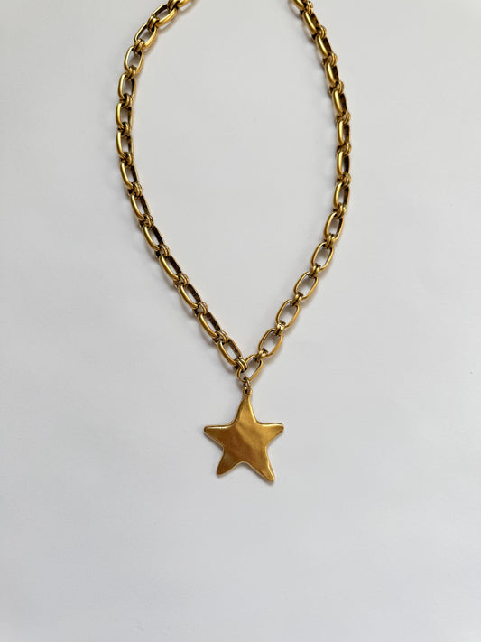 Favorite star necklace